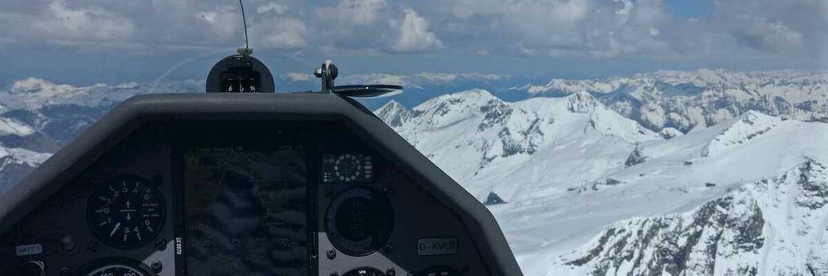 Flugwegposition um 12:59:40: Aufgenommen in der Nähe von Gemeinde Schmirn, 6154, Österreich in 3427 Meter